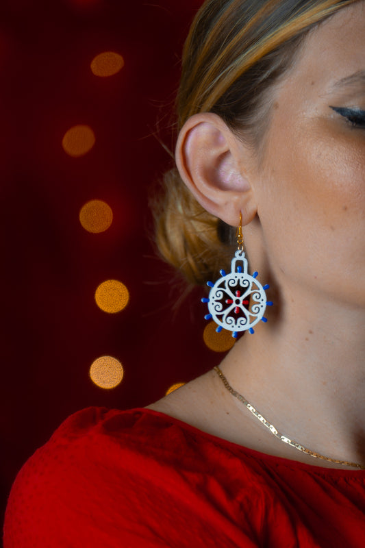 Pallina di Natale: Orecchini in legno a forma di Luminaria Salentina