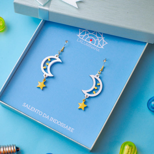 Mini Luminaria Luna: Orecchini in legno a forma di Luminaria Salentina