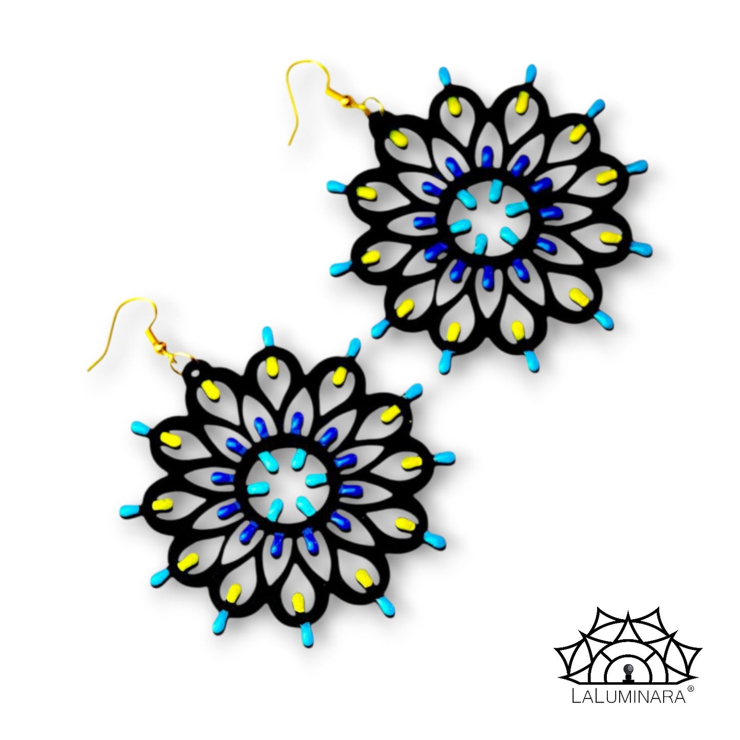 Rosone Otranto nero Grande: Orecchini in legno a forma di Luminaria Salentina