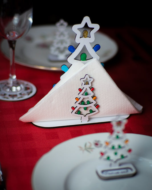 PORTATOVAGLIOLI – “Il Grande Albero Luminoso”: centrotavola in legno a forma di Luminaria Salentina