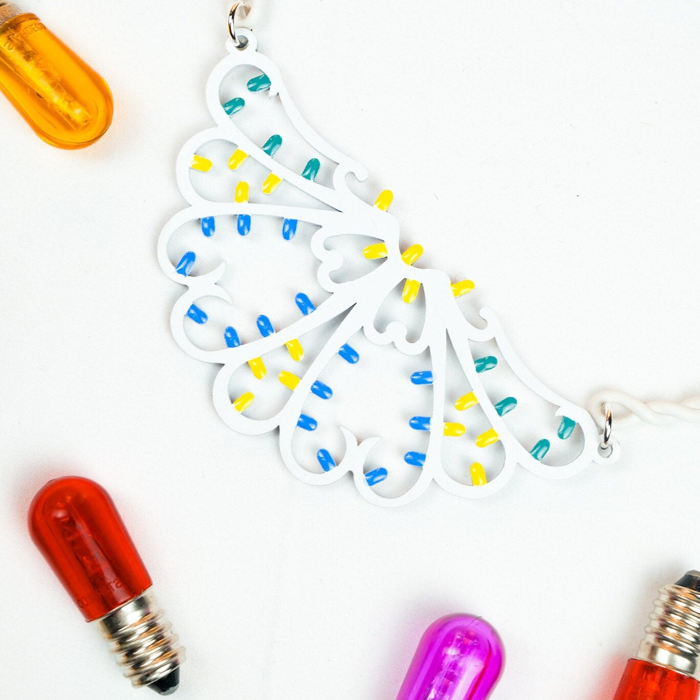 Festone: Collier in legno a forma di Luminaria Salentina
