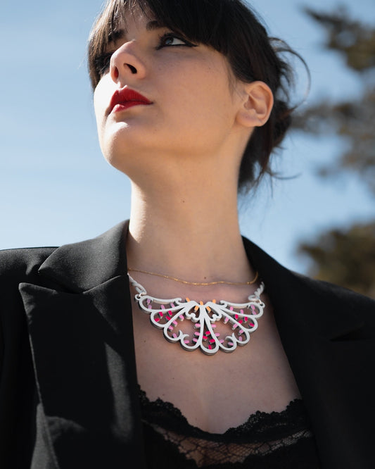 Festone: Collier in legno a forma di Luminaria Salentina