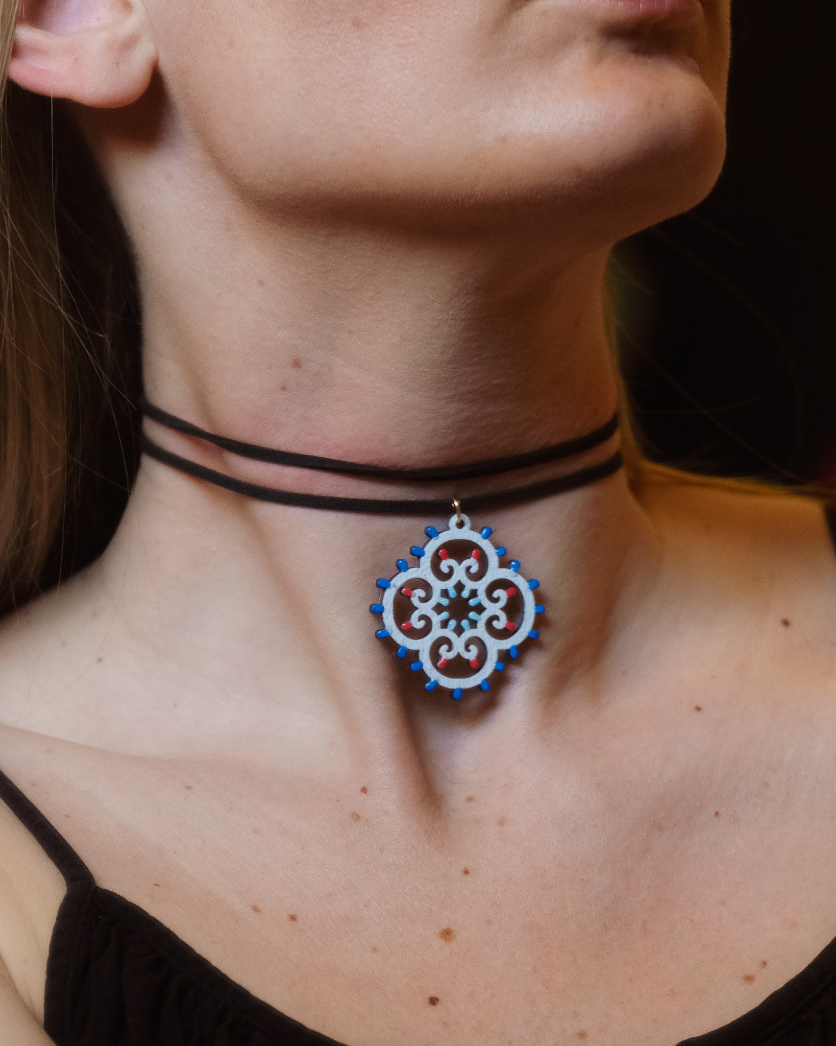 Rosoncino Barocco collana choker