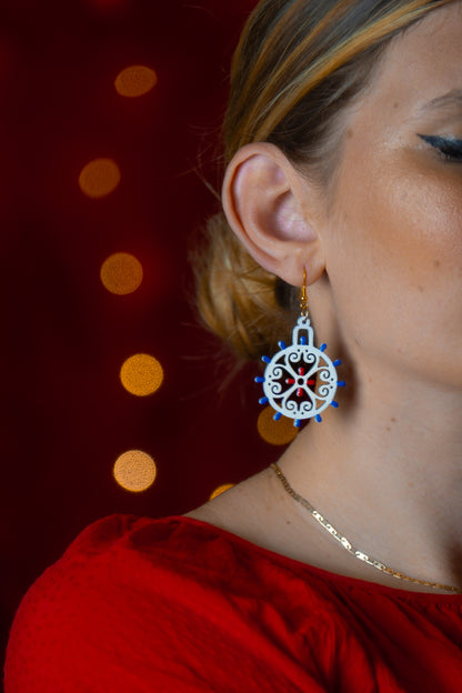 Pallina di Natale: Orecchini in legno a forma di Luminaria Salentina