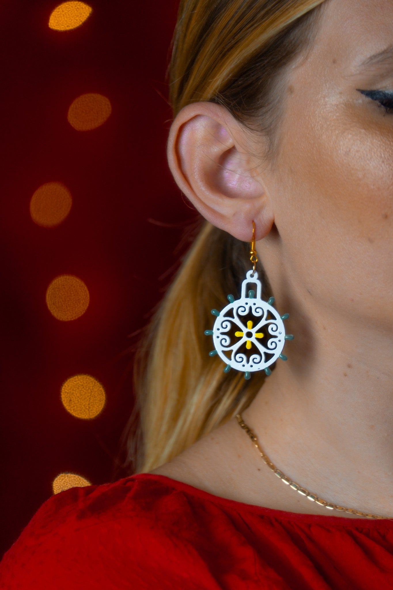 Pallina di Natale: Orecchini in legno a forma di Luminaria Salentina