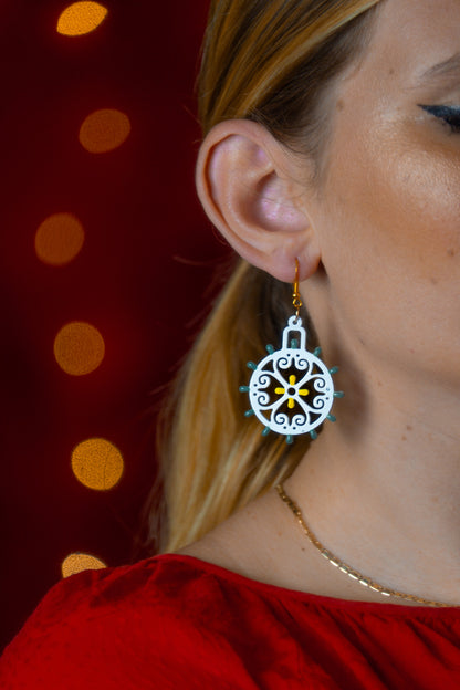 Pallina di Natale: Orecchini in legno a forma di Luminaria Salentina