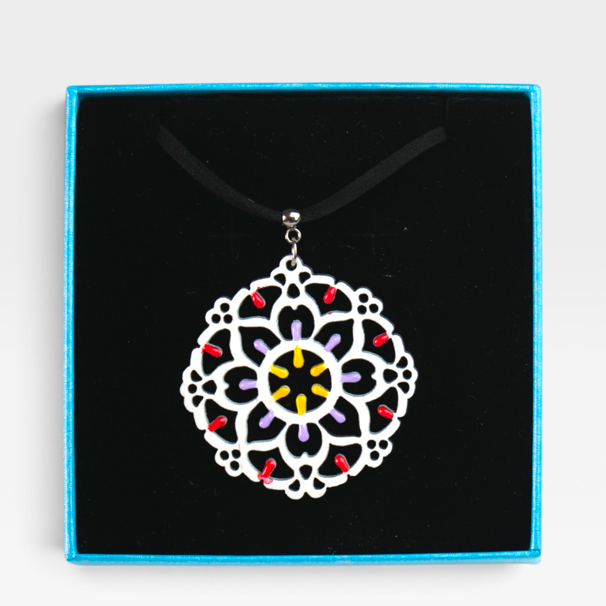 Rose Window Otranto choker necklace