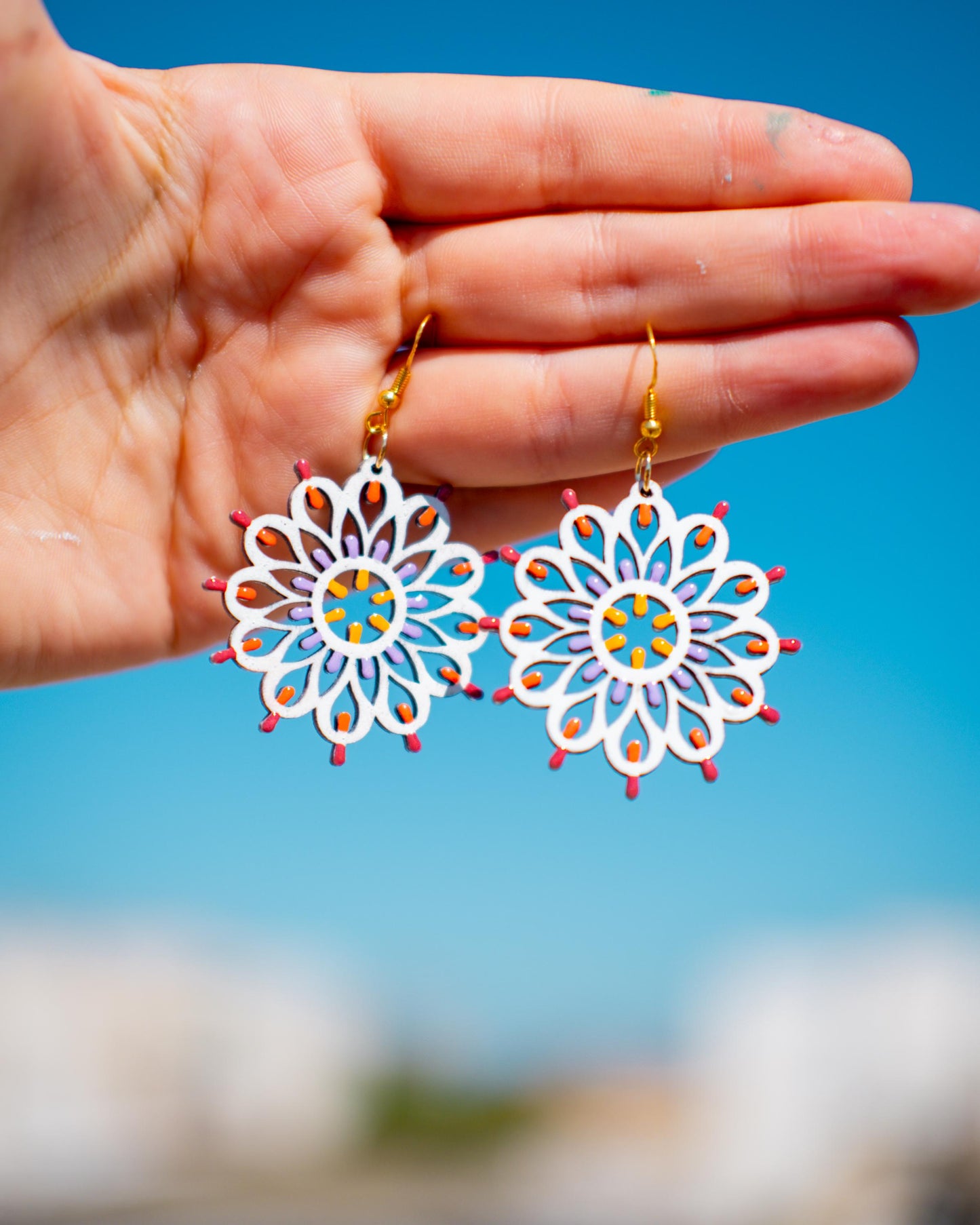 SET ROSONE OTRANTO: Collana e orecchini in legno a forma di Luminarie Salentine con collier rigido