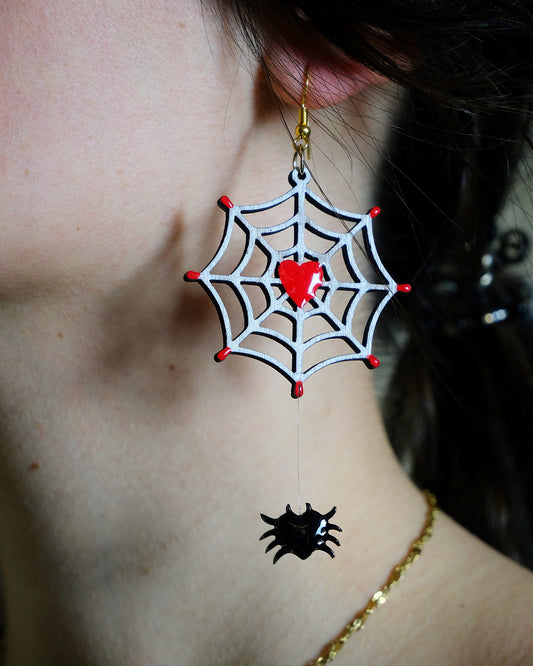 Nuova collezione TARANTA: Orecchini in legno con pendente