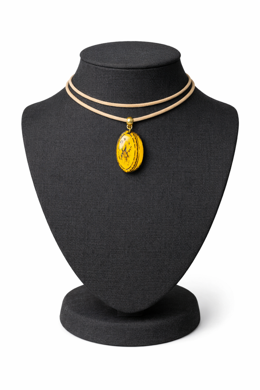 Pasticciotto: Collana Choker con pendente in legno