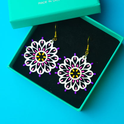 Rosone Otranto: Orecchini in legno a forma di Luminaria Salentina