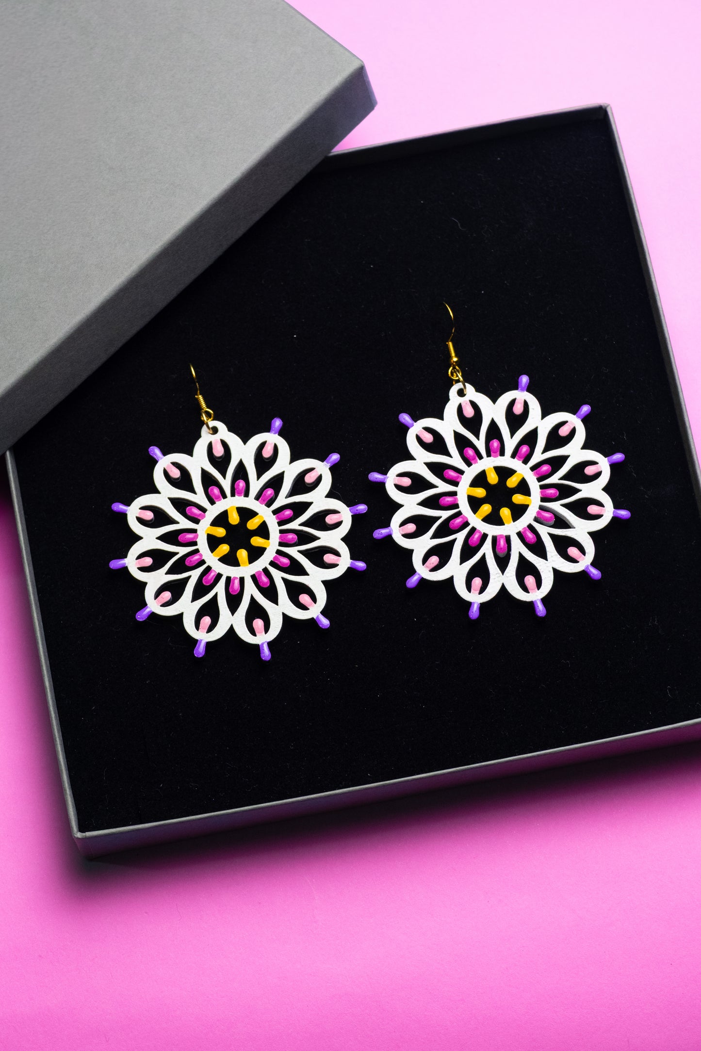 Rosone Otranto Grande: Orecchini in legno a forma di Luminaria Salentina